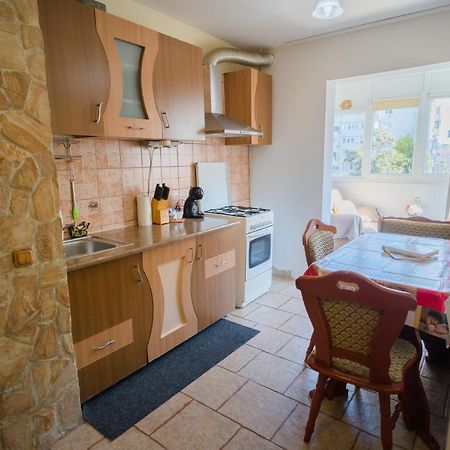 Rustic & Spacious 3Br Apartment 부쿠레슈티 외부 사진