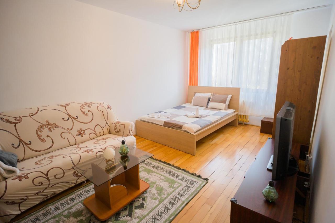 Rustic & Spacious 3Br Apartment 부쿠레슈티 외부 사진