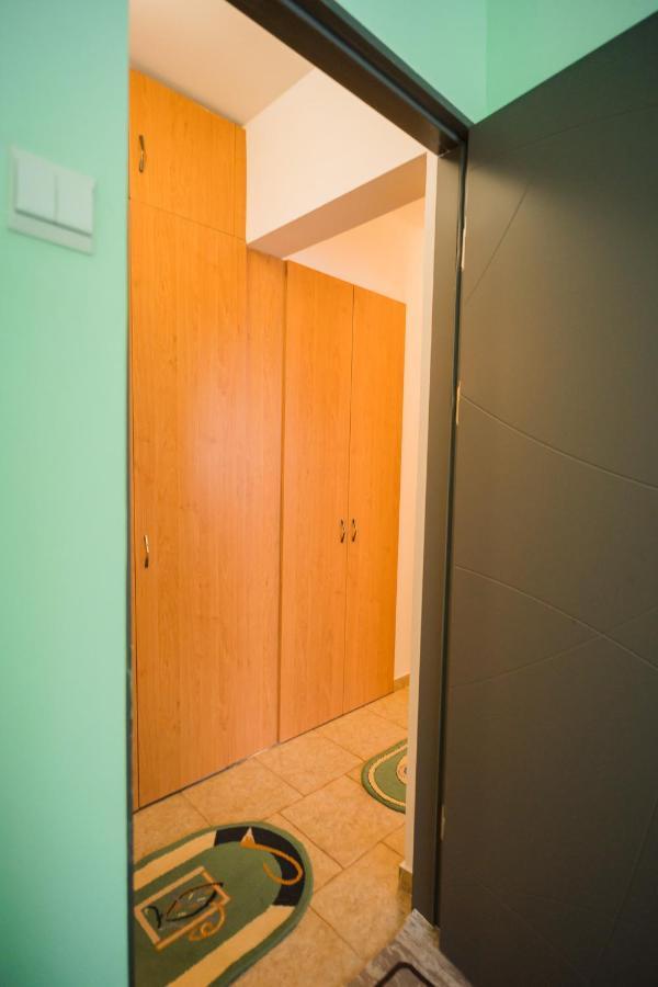 Rustic & Spacious 3Br Apartment 부쿠레슈티 외부 사진