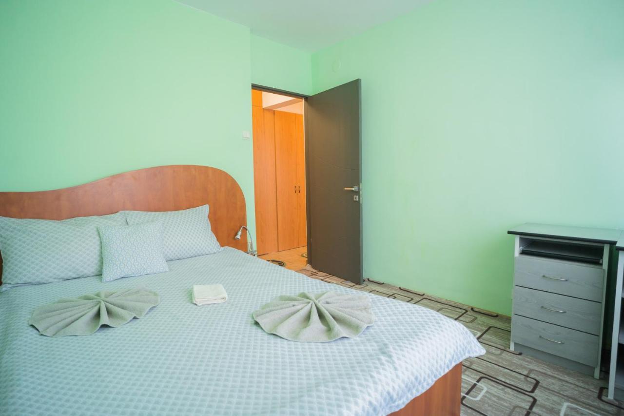 Rustic & Spacious 3Br Apartment 부쿠레슈티 외부 사진