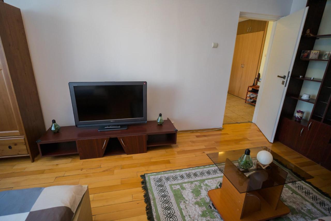 Rustic & Spacious 3Br Apartment 부쿠레슈티 외부 사진